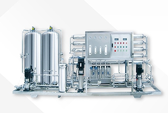醫(yī)藥行業(yè)純水制備系統(tǒng)是什么？-藍膜