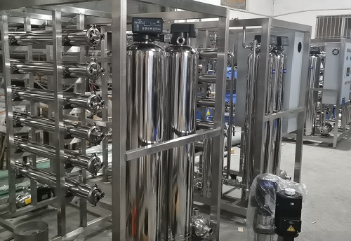 超純水設(shè)備RO膜用什么品牌好？-藍(lán)膜